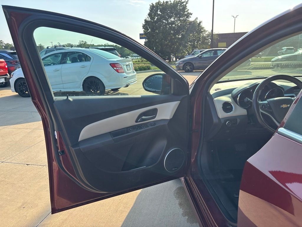 Used 2015 Red Tintcoat Chevrolet 2LT image 15