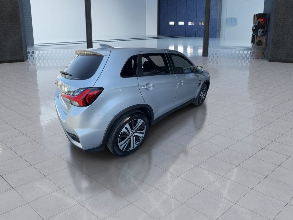 2025 Mitsubishi Outlander Sport ES - Photo 8