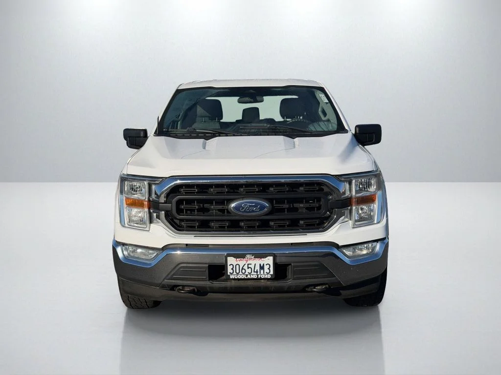 Used 2022 White Ford XLT image 3