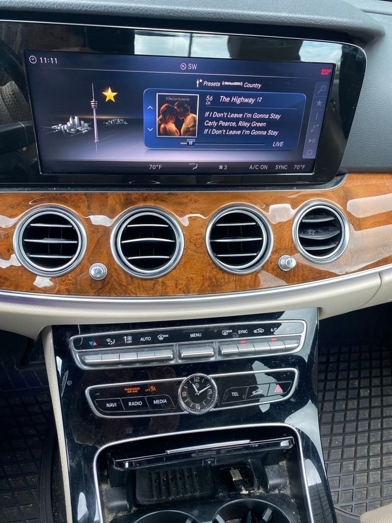 Used 2018 Polar White Mercedes-Benz E 300 image 6