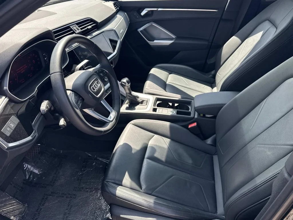 2025 Audi Q3 S Line Premium - Photo 17