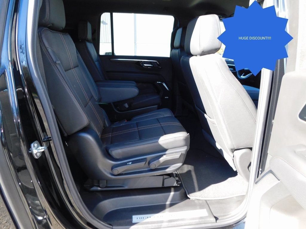 2025 Chevrolet Suburban High Country - Photo 22
