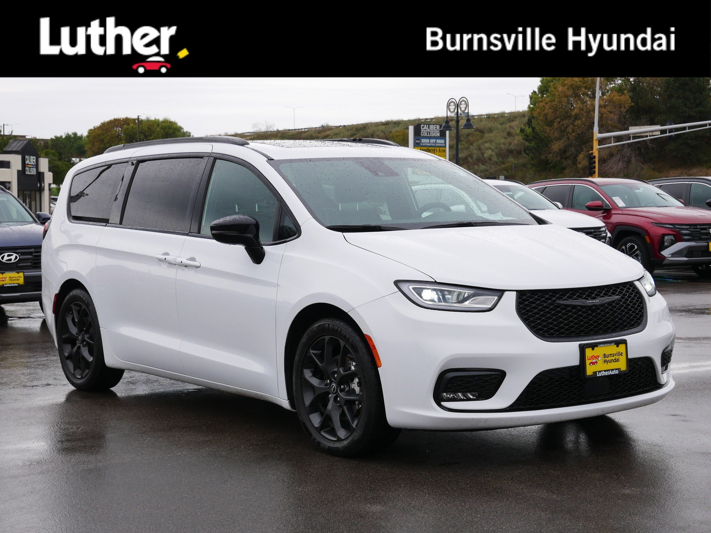 2026 Chrysler Pacifica Limited - Photo 1