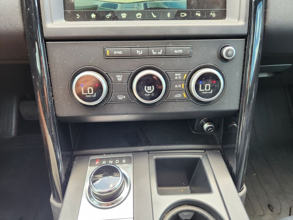 Used 2020 Narvik Black Land Rover SE image 18