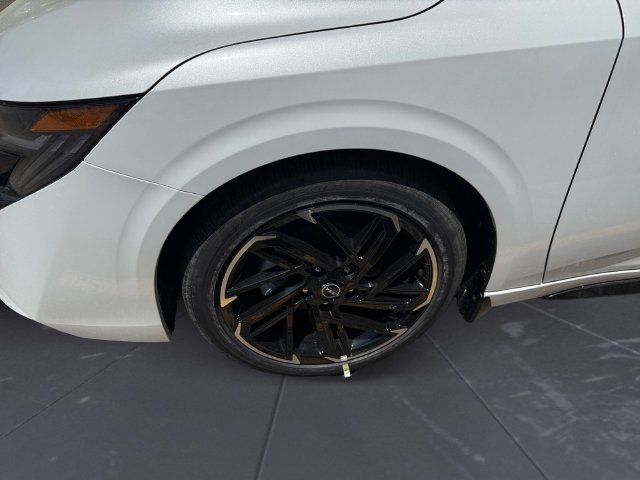 2026 Nissan Sentra SR - Photo 15