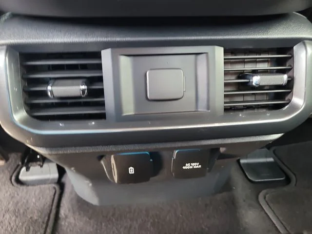 Used 2023 Gray Ford XLT image 15