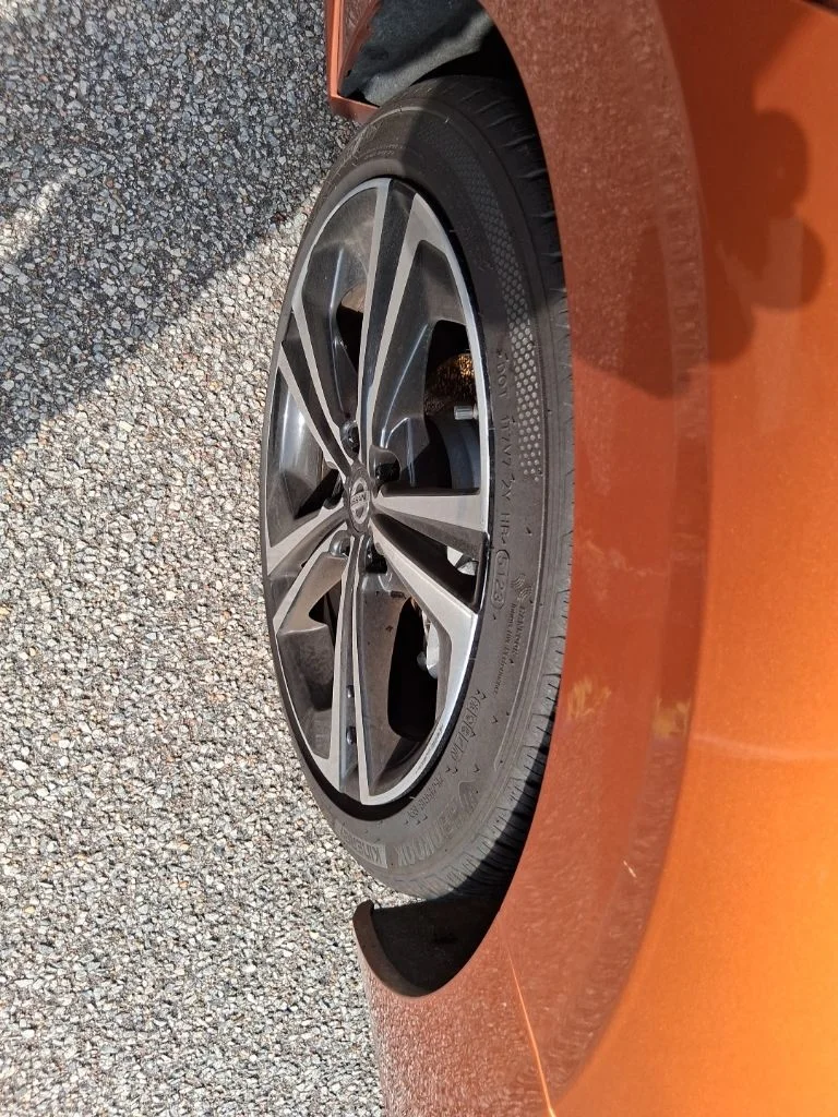 Used 2021 Orange Nissan SR image 8