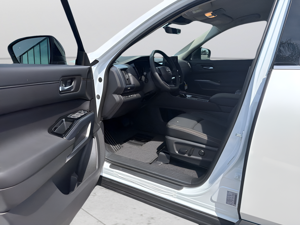 New 2026 White Nissan SL image 13