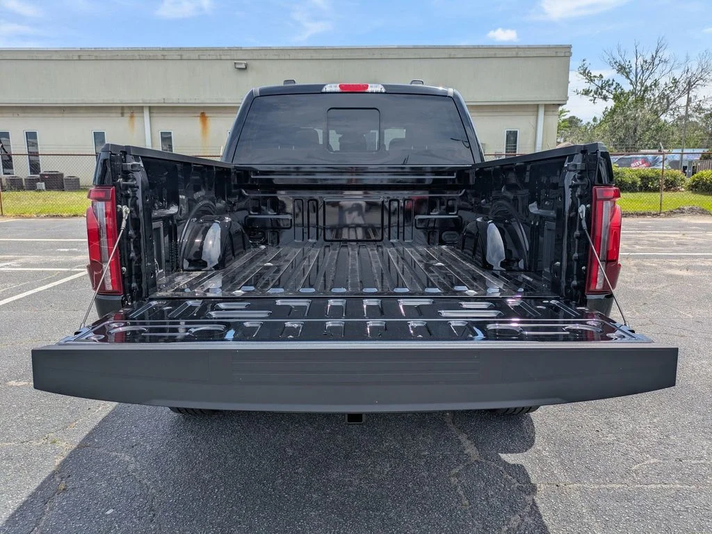 New 2026 Agate Black Metallic Ford Lariat image 13