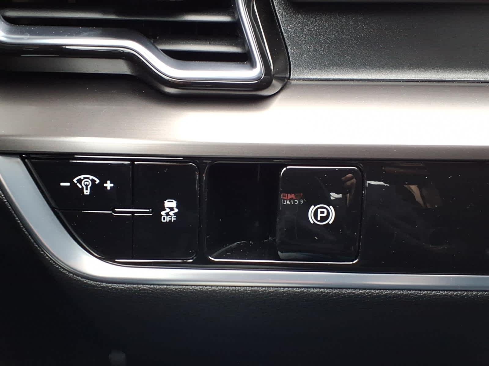 2023 Kia Sportage EX - Photo 12