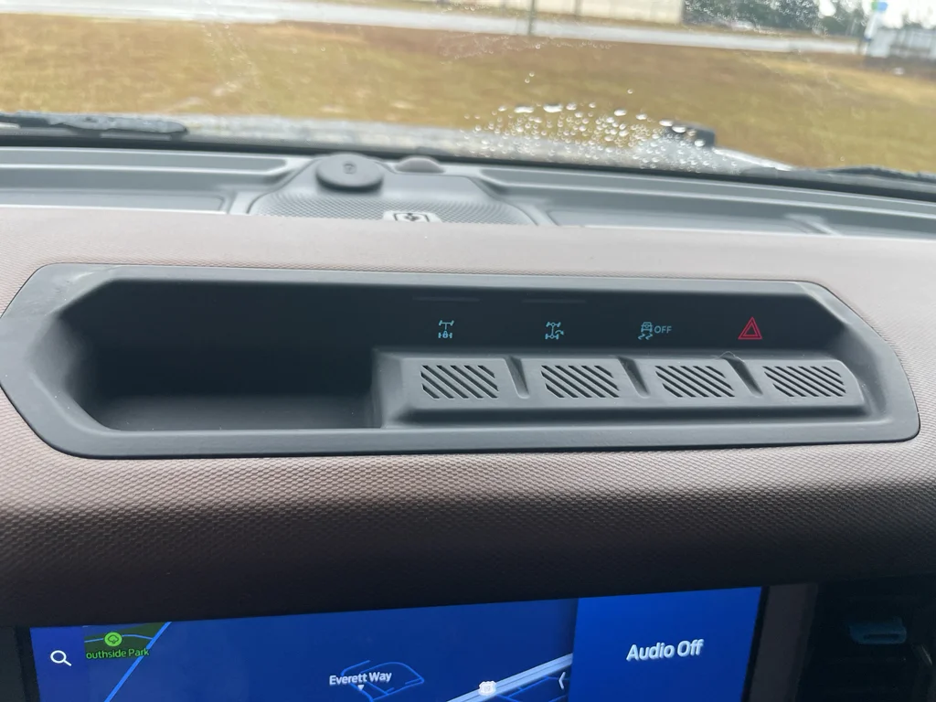 2023 Ford Bronco 4-Door Outer Banks - Photo 28