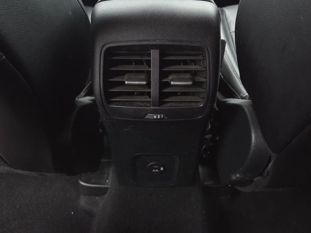 Used 2020 White Ford SEL image 21
