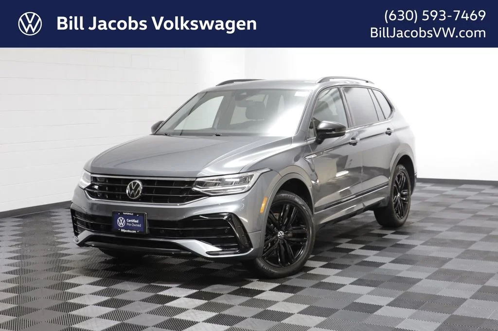 2022 Volkswagen Tiguan 2.0T SE R-Line Black 4Motion's photo