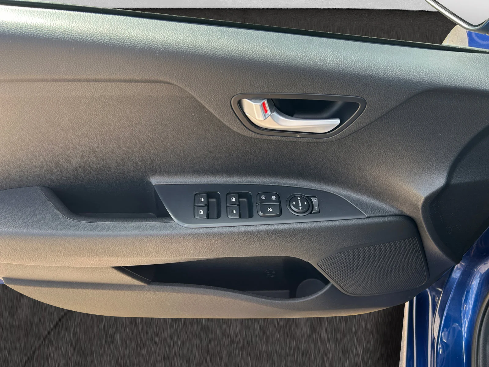 Used 2019 Blue Kia LX image 15
