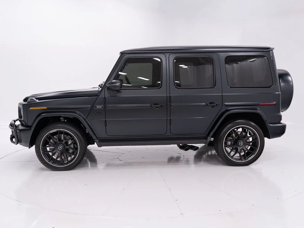 Used 2025 MANUFAKTUR Night Black Magno Mercedes-Benz G 63 AMG® 4MATIC® image 2