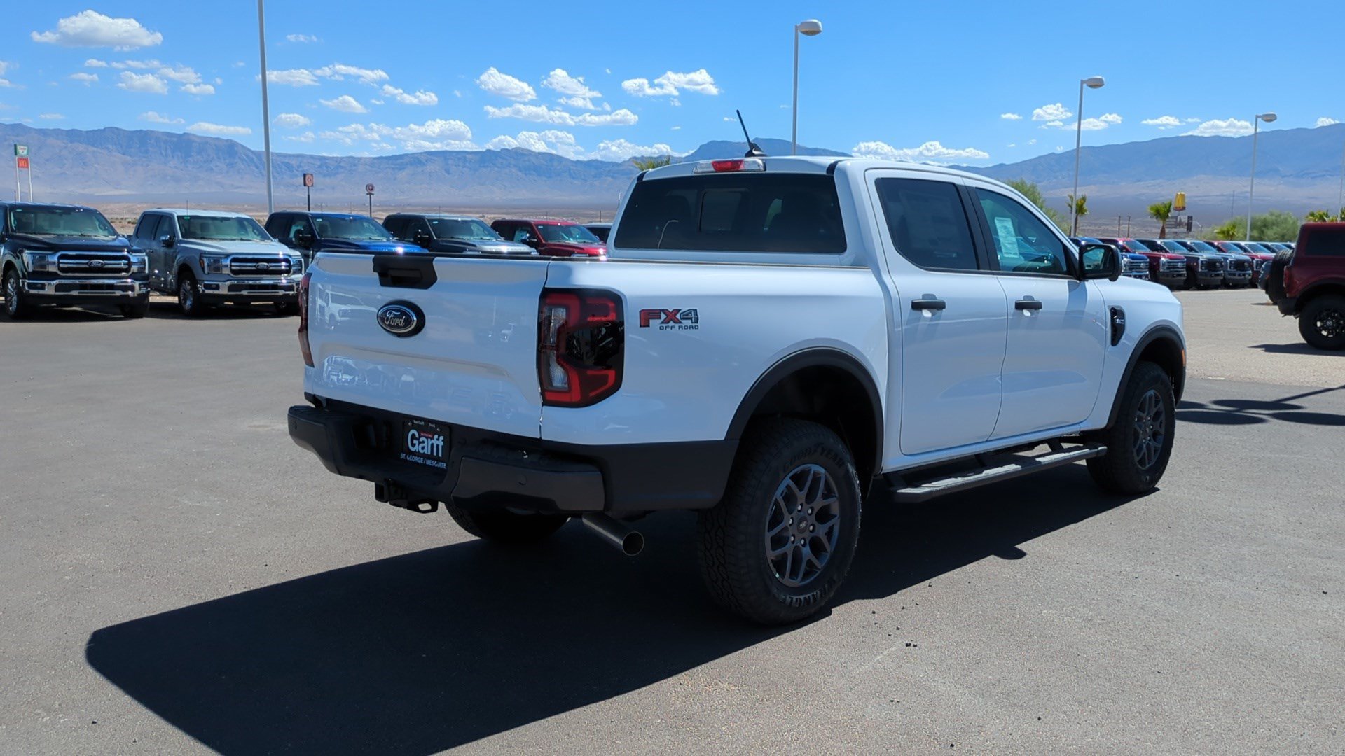 New 2026 Oxford White Ford XLT image 3