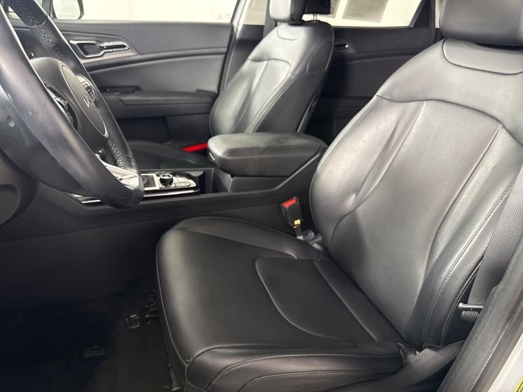 2023 Kia Sportage SX - Photo 11