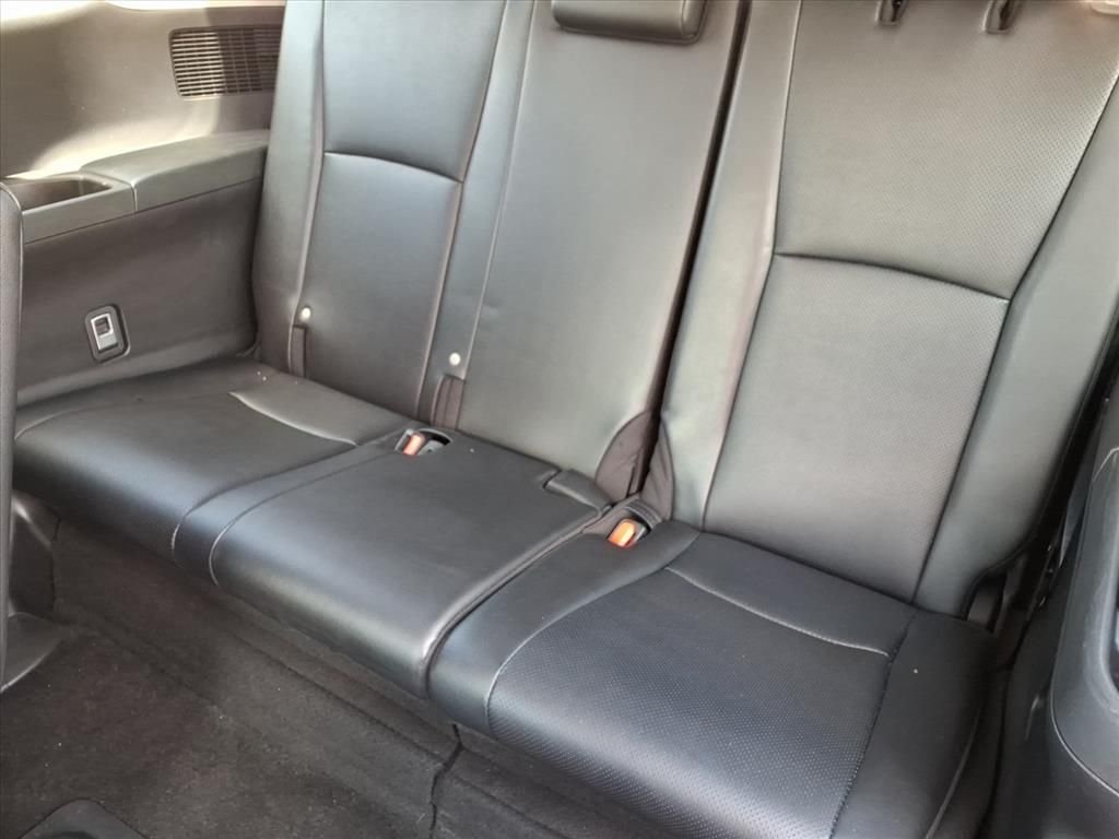 Used 2025 Beige Toyota XLE image 16