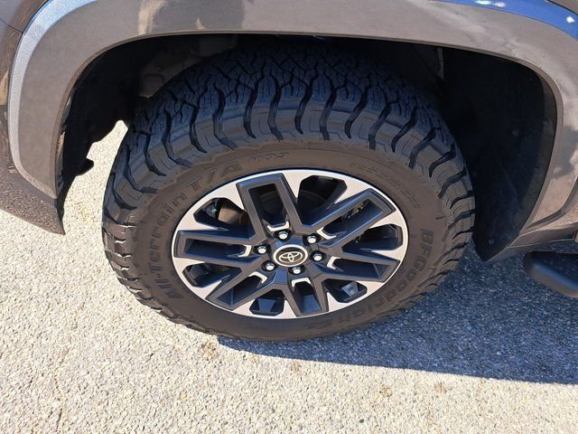 Used 2024 Gray Toyota Limited image 32