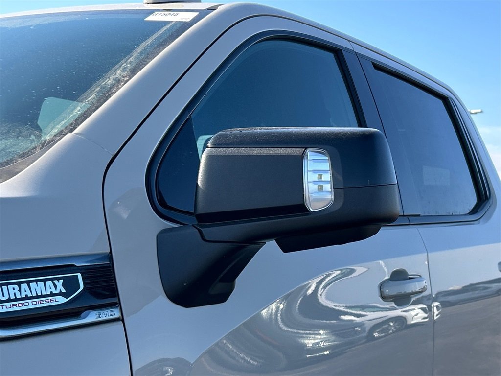 2026 GMC SIERRA - Image 11