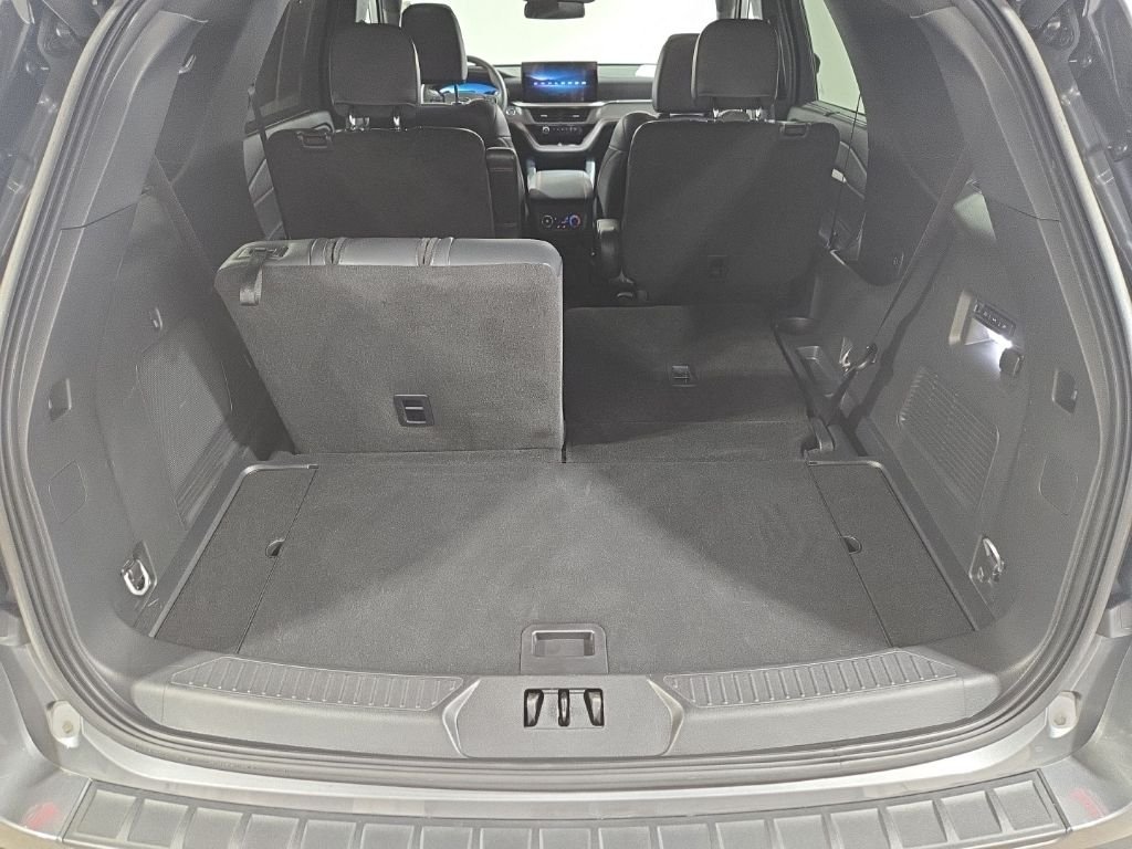 Used 2025 Gray Ford ST image 23