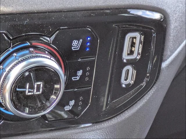 2026 GMC Sierra 1500 SLT - Photo 26