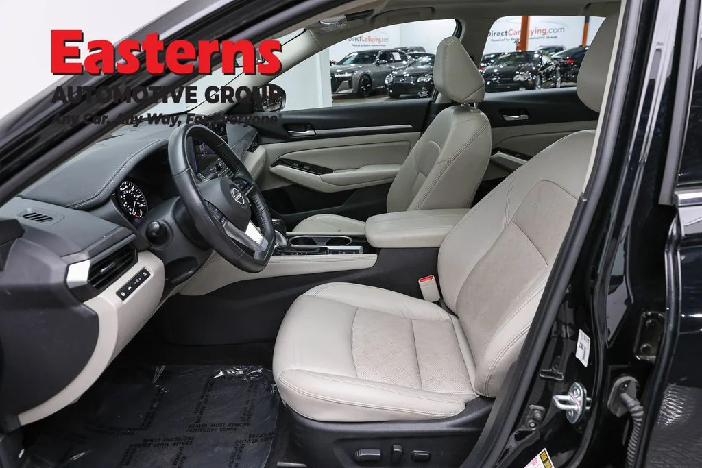 Used 2024 Black Nissan 2.5 SL image 14
