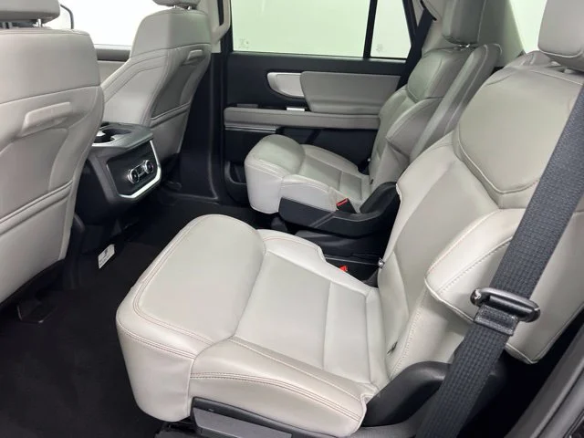 Used 2025 Black Ford Active image 12