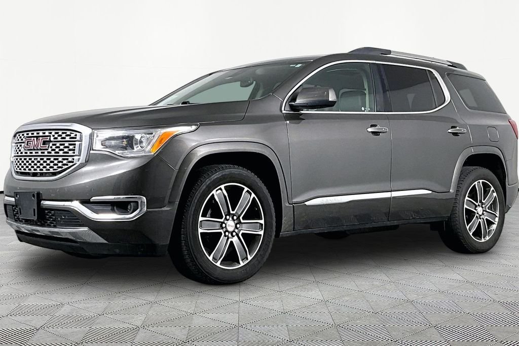 2019 GMC Acadia Denali AWD's photo