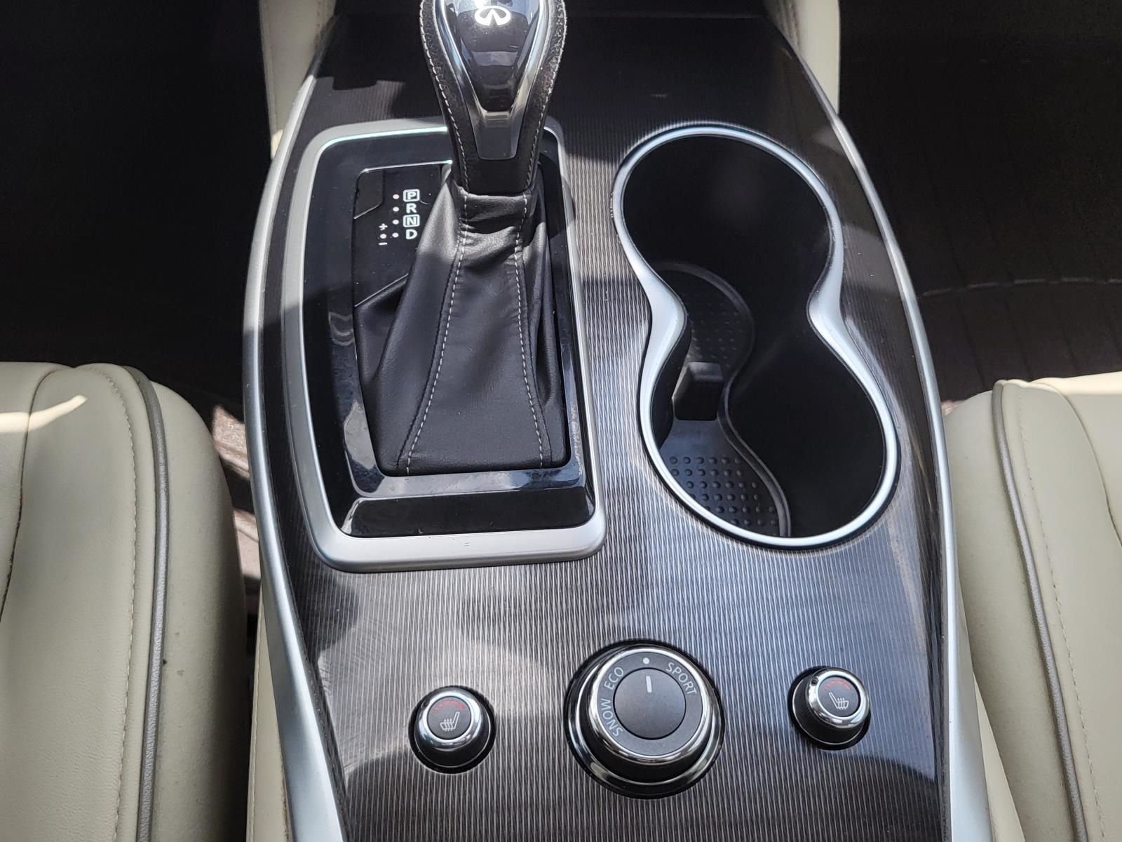 Used 2019 Hermosa Blue INFINITI LUXE image 30