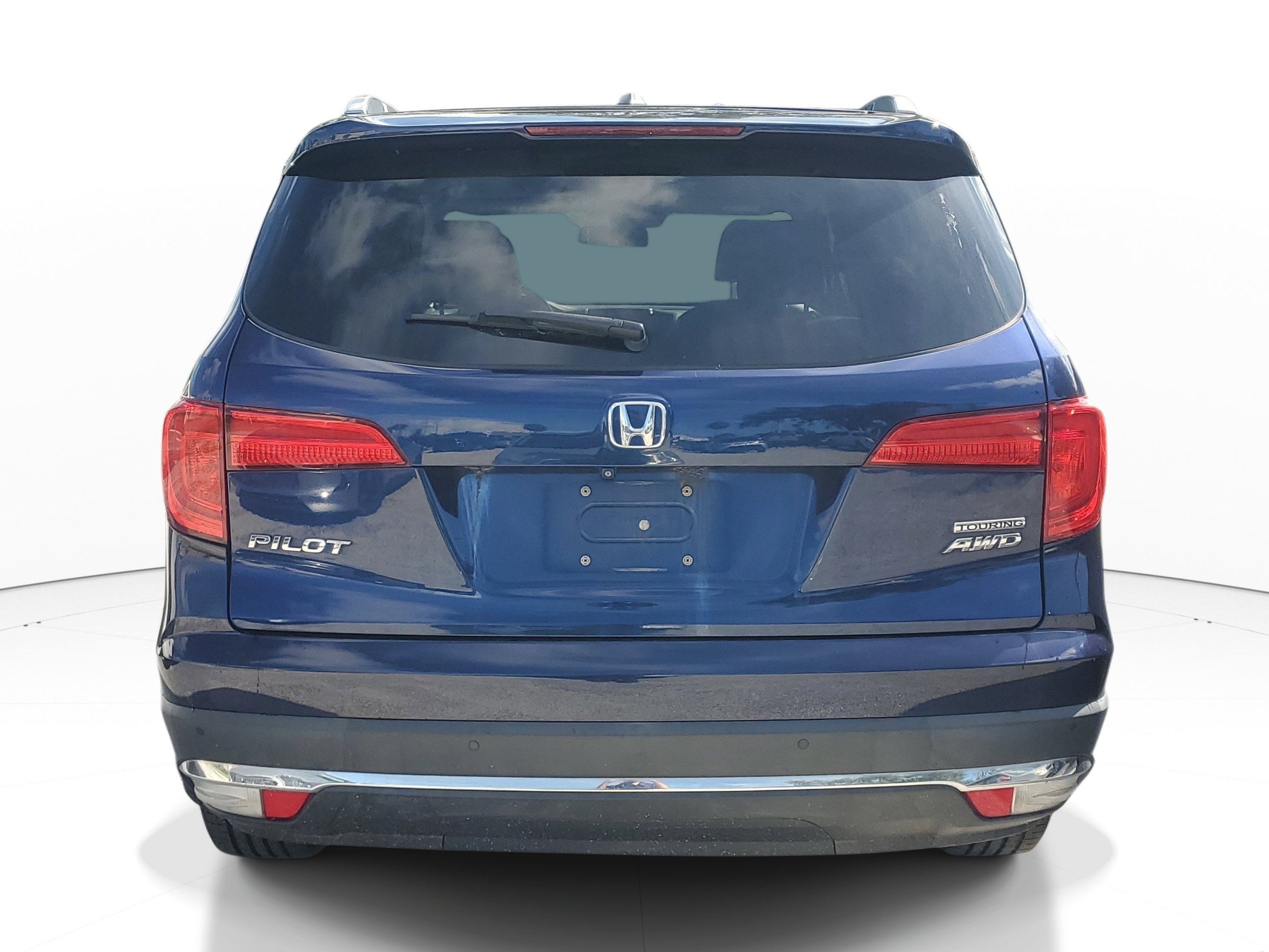 Used 2017 Blue Honda Touring image 5