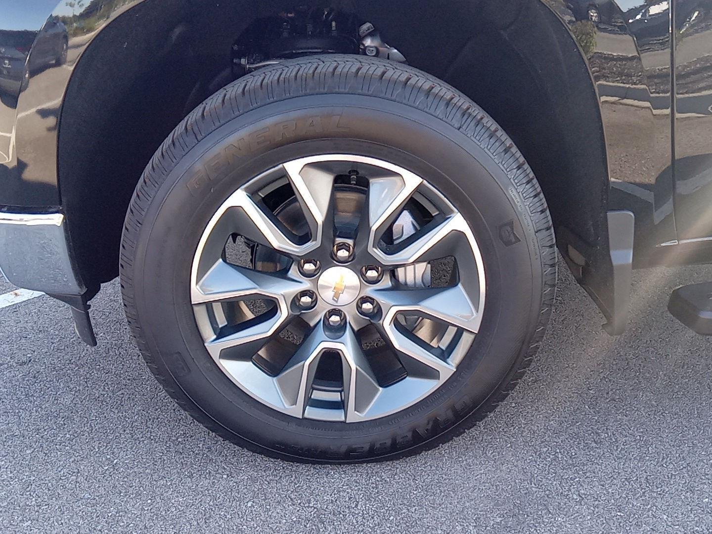 2026 Chevrolet Silverado 1500 LT - Photo 19