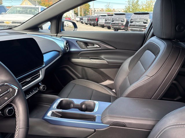 Used 2024 Riptide Blue Metallic Chevrolet 2LT image 25
