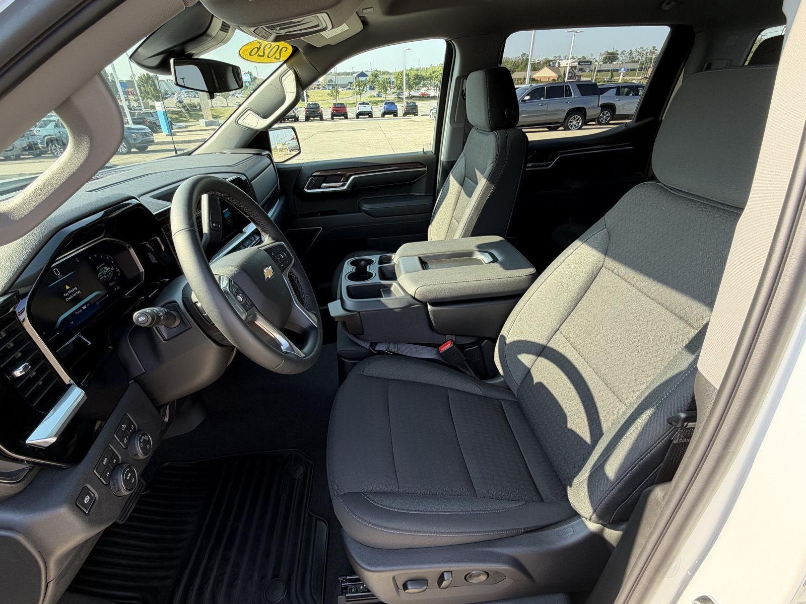 2026 Chevrolet Silverado 1500 LT - Photo 6