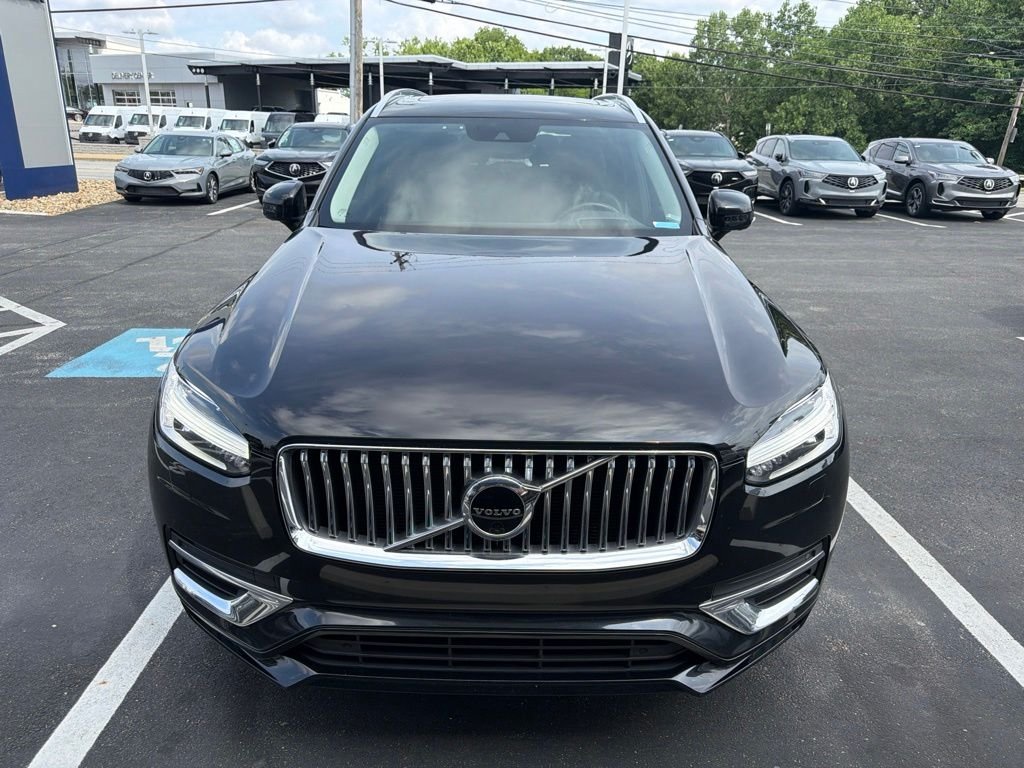 Used 2020 Onyx Black Metallic Volvo T6 Inscription image 2