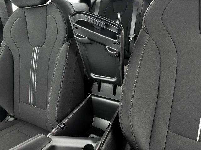 2025 Hyundai Elantra SEL - Photo 18