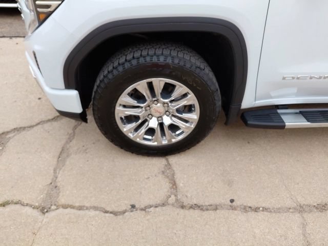 New 2026 Glacier White Tricoat GMC Denali image 36