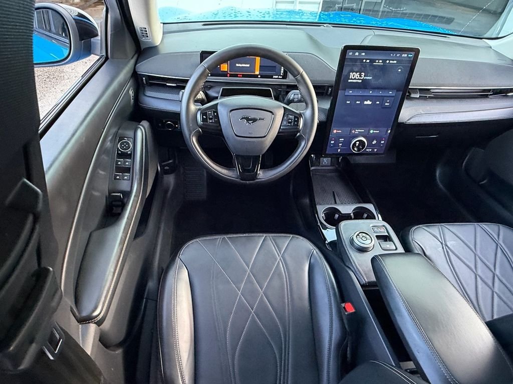 Used 2024 Blue Ford Select image 13