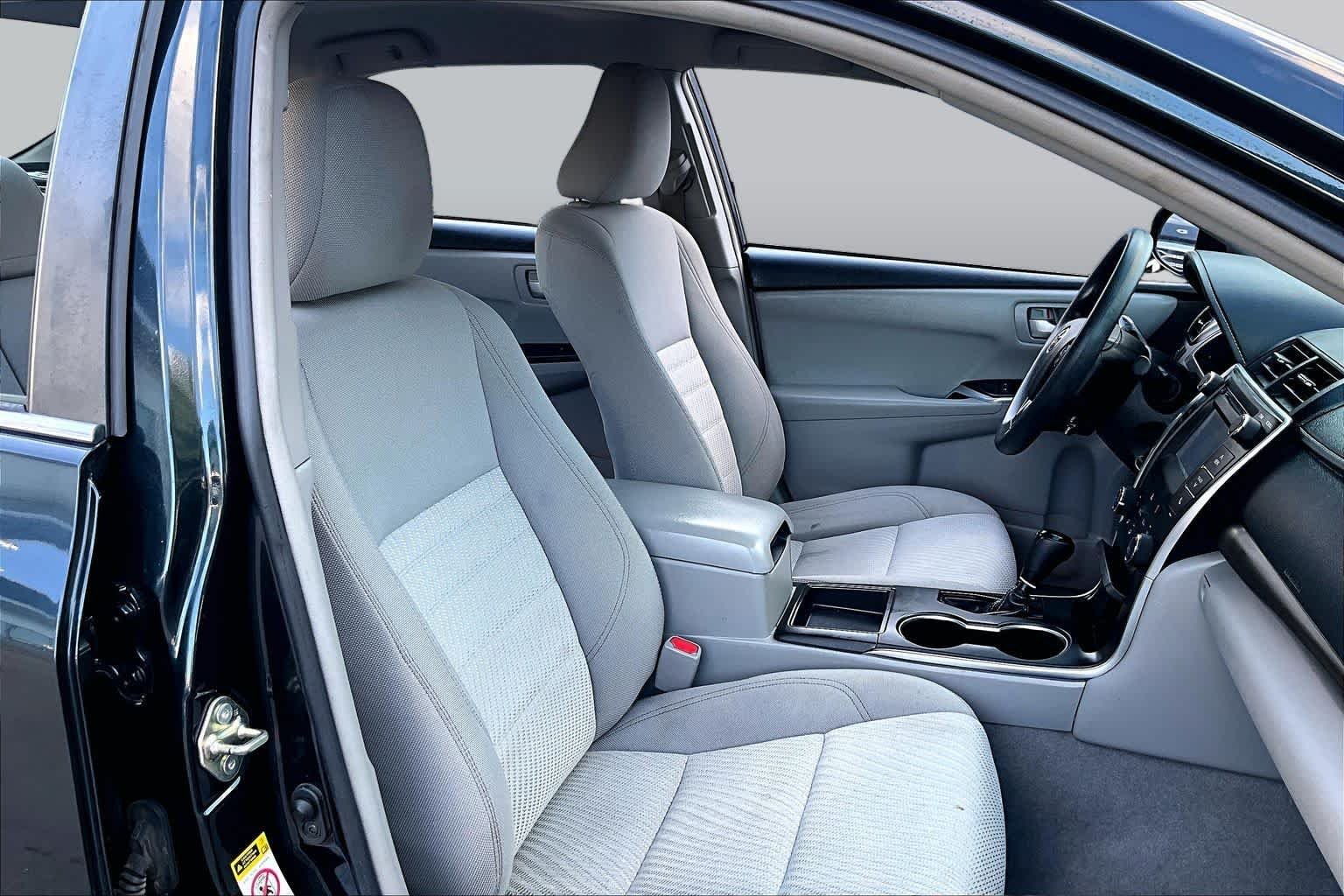 Used 2016 Cosmic Gray Mica Toyota LE image 9