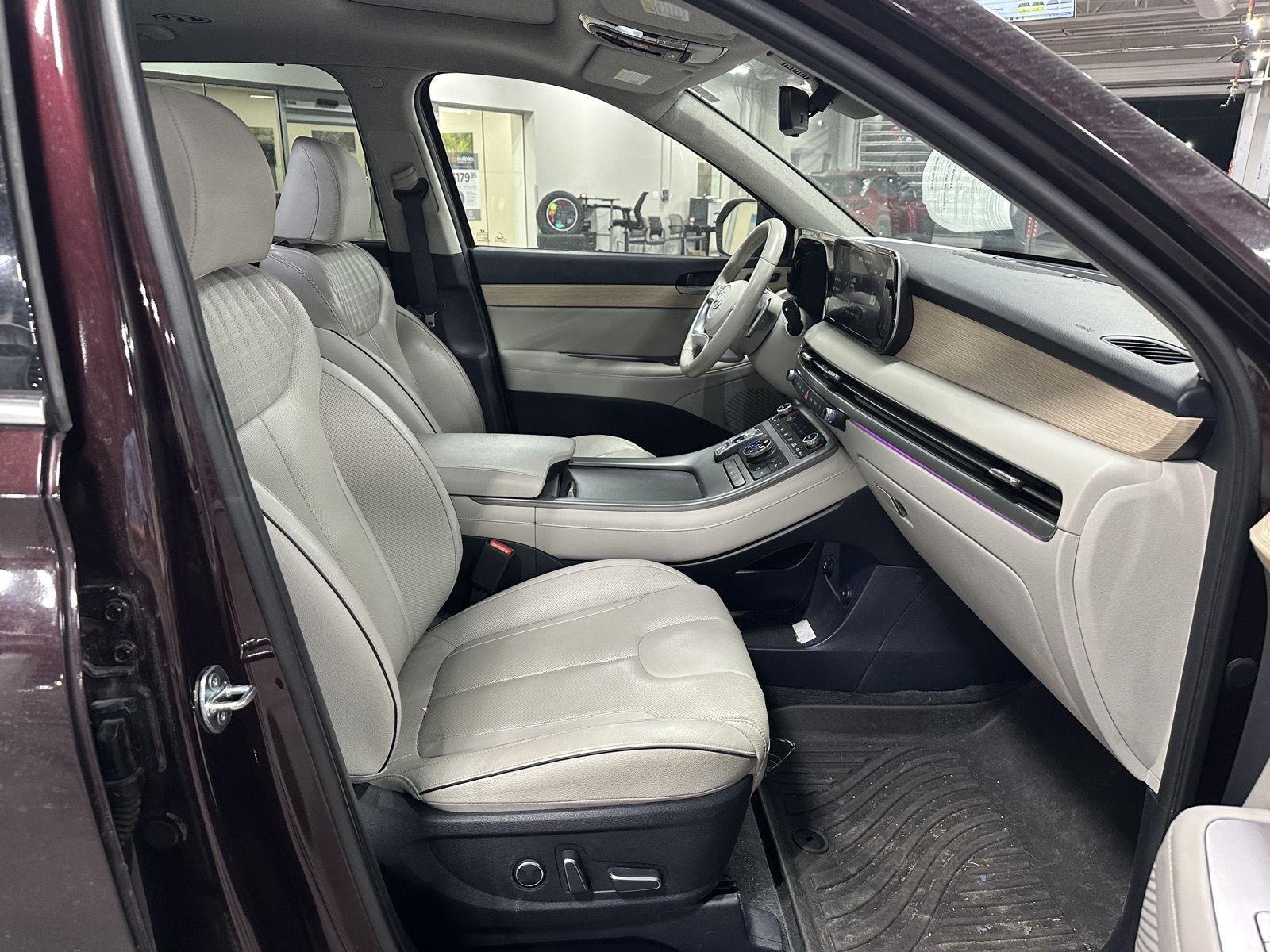 Certified Used 2024 Sierra Burgundy Hyundai Limited image 20
