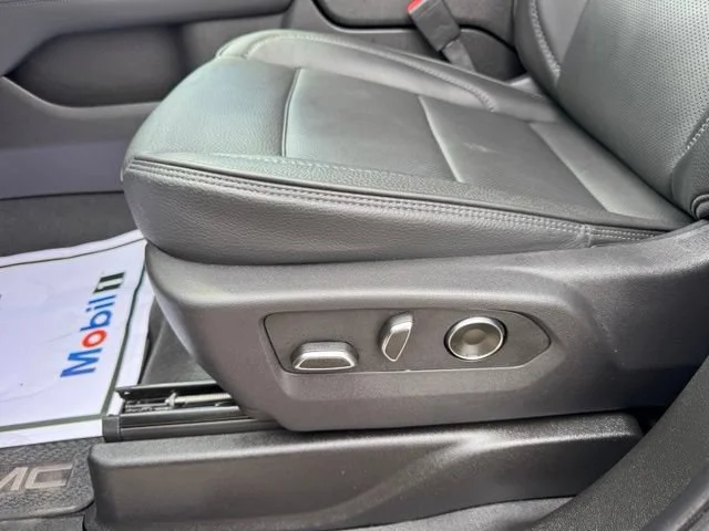 Certified Used 2026 Onyx Black GMC Denali image 30