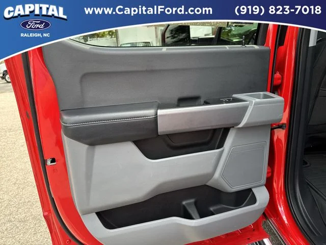 Used 2024 Red Ford XLT image 17