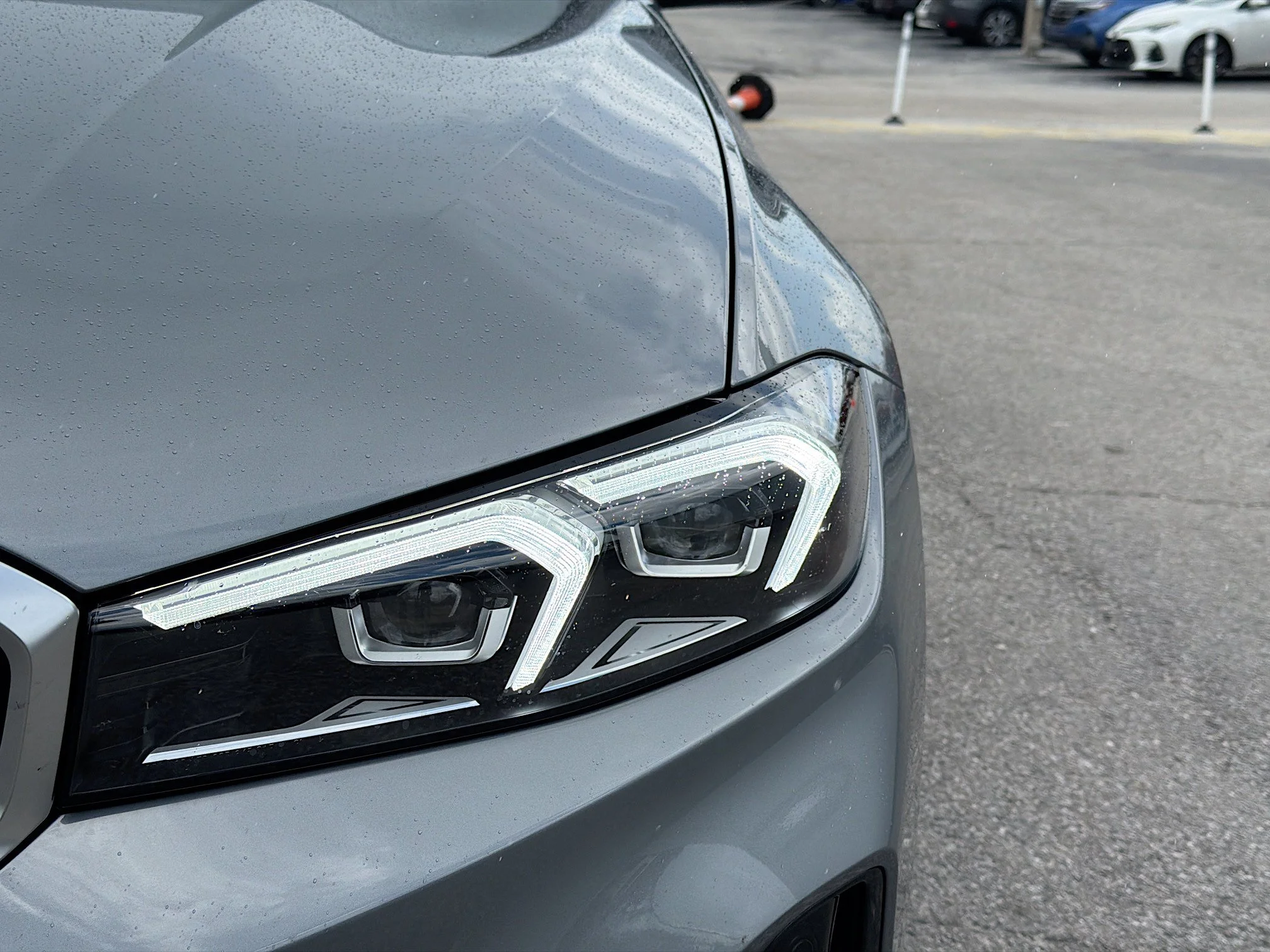 New 2026 Skyscraper Grey Metallic BMW 330i image 9