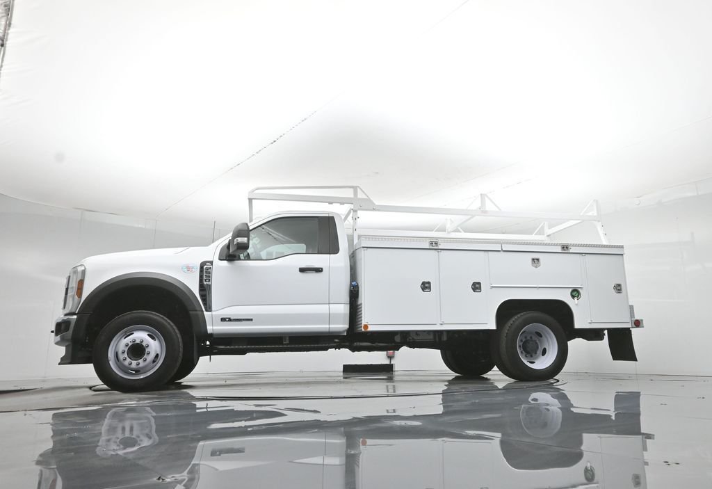 2025 Ford F-550 Super Duty Chassis Cab XL - Photo 56