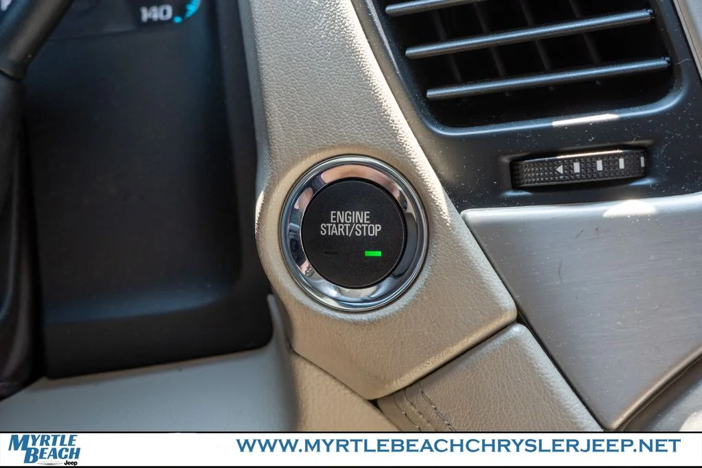 Used 2017 Quicksilver Metallic GMC Denali image 30