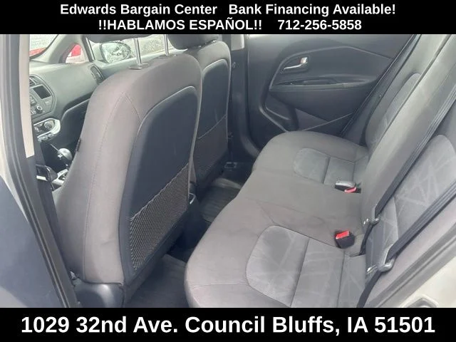 Used 2015 Silver Kia LX image 11
