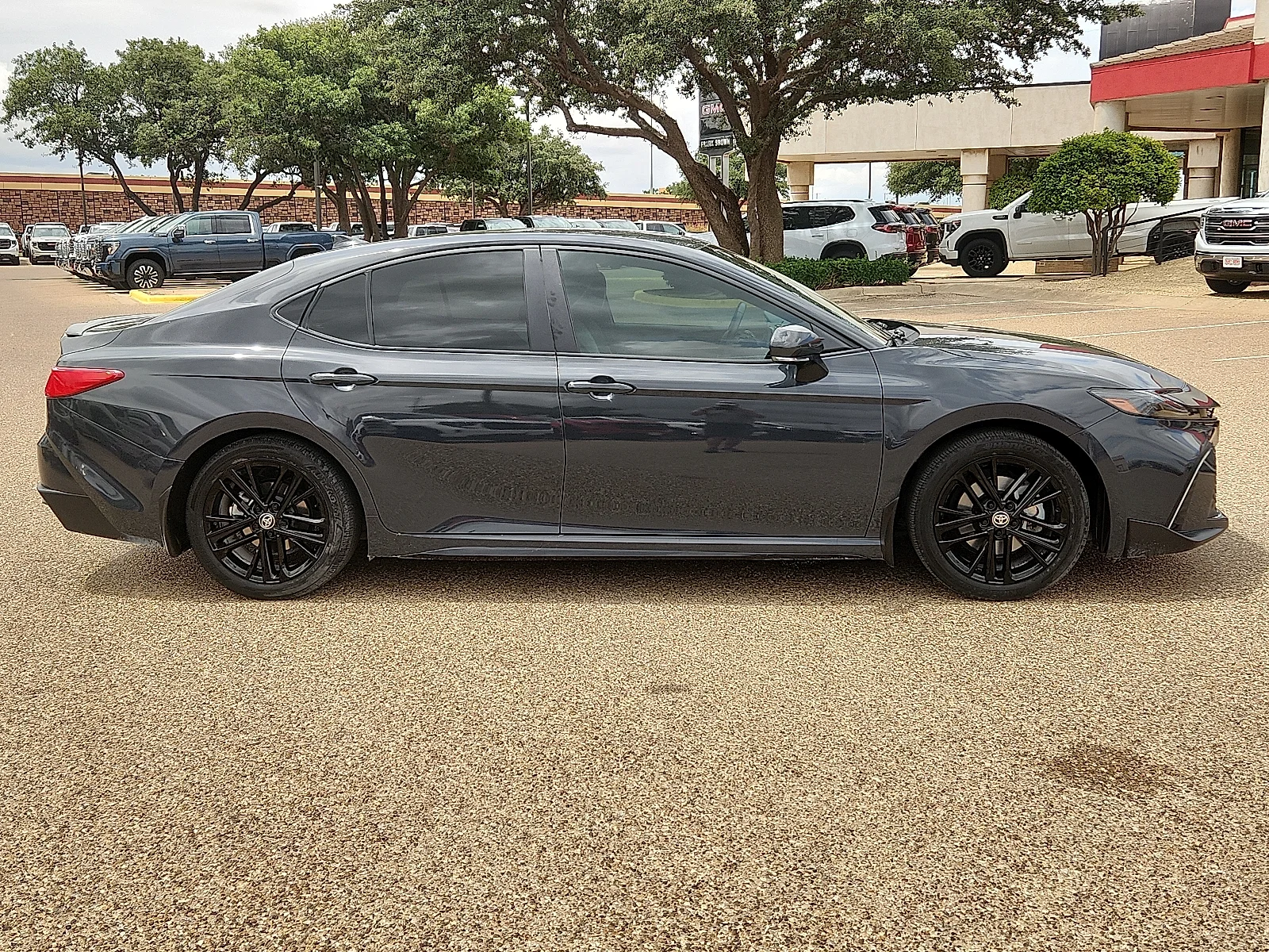 Used 2025 Gray Toyota SE image 5