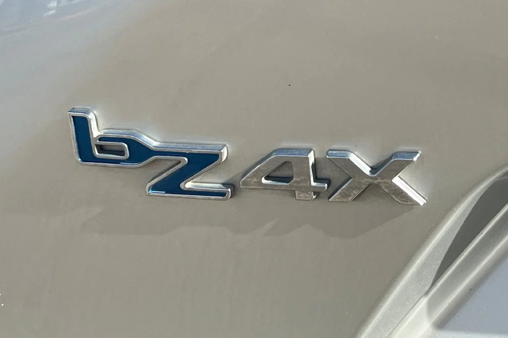 Certified Used 2023 Silver Toyota XLE image 30