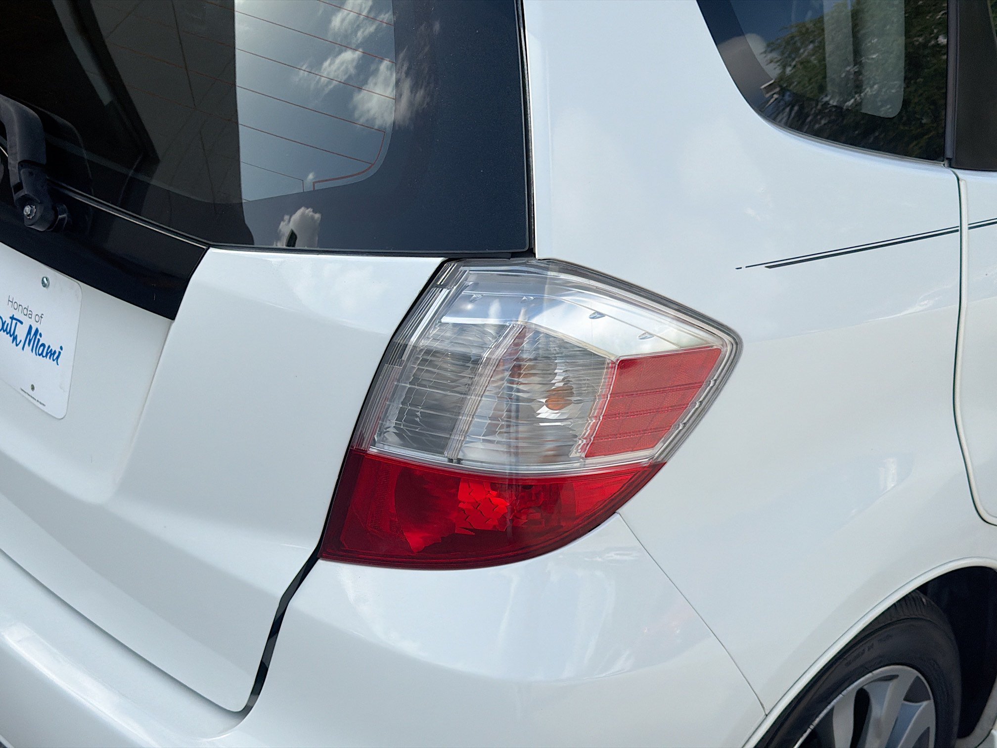 Used 2012 Taffeta White Honda Sport image 26