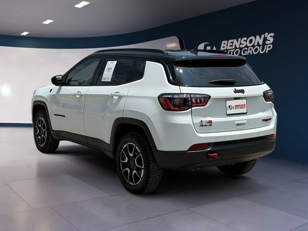 Used 2025 White Jeep Trailhawk image 3